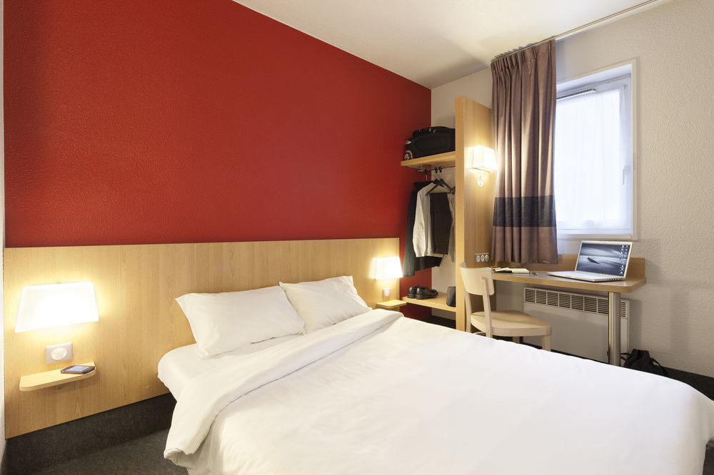 Lyon Grand Stade Hotel